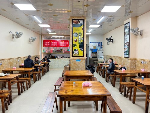 思明区仙岳路餐饮店转让(可空转) ，大照/集体照_图2