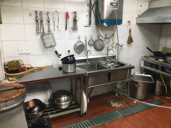 岭兜烧鹅饭外卖店转让 ，大照/集体照_图3