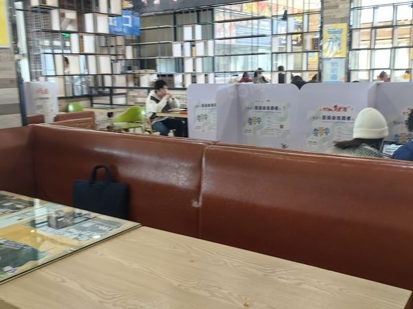因个人原因回老家有急事，学校人流量稳定，接受可经营，大照/集体照_图5