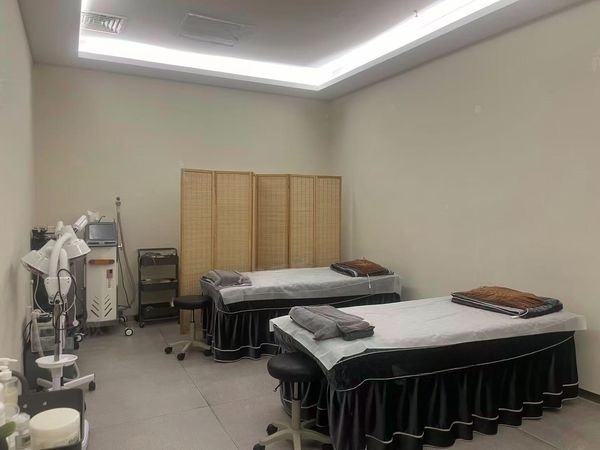 集美带200个会员美容养生馆转让，大照/集体照_图3