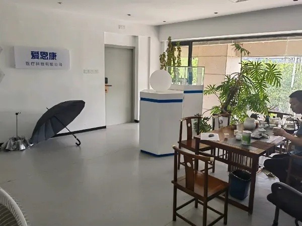 临街门面 小区出入口 店铺临街 金山店铺出租 人流量大，大照/集体照_图2