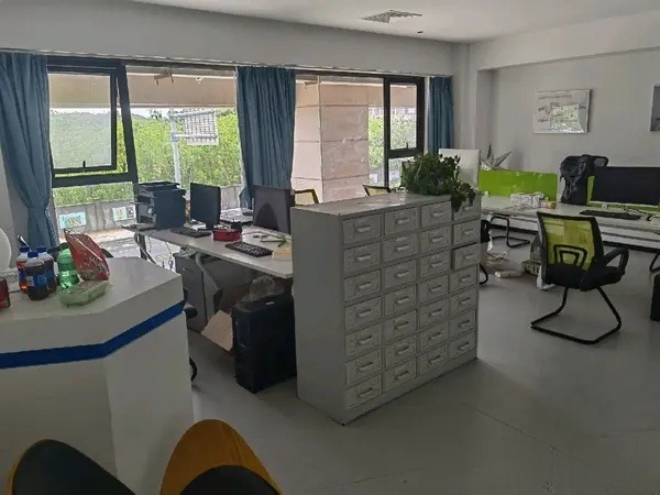 临街门面 小区出入口 店铺临街 金山店铺出租 人流量大，大照/集体照_图8