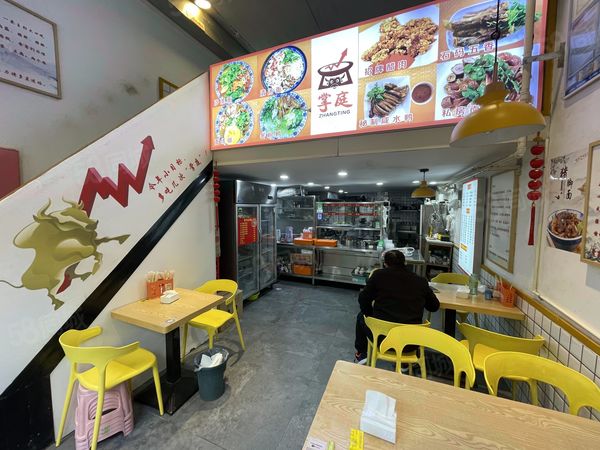 （转让）（51旺铺）集美软三品牌小吃店转让（日营业三四千）