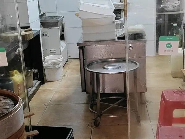 （转让）万人社区餐饮临街门面转让 周边有大悦城公交站学校 人流量大，大照/集体照_图5