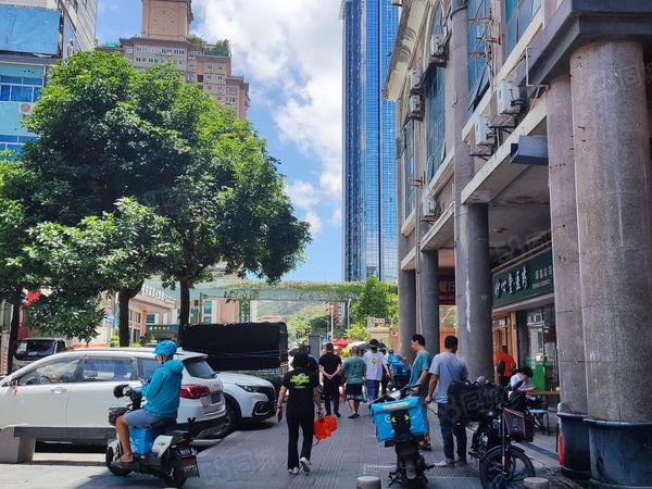 （转让）60加60两层租1.6万，可以做餐饮，沿主街人流量大，大照/集体照_图5