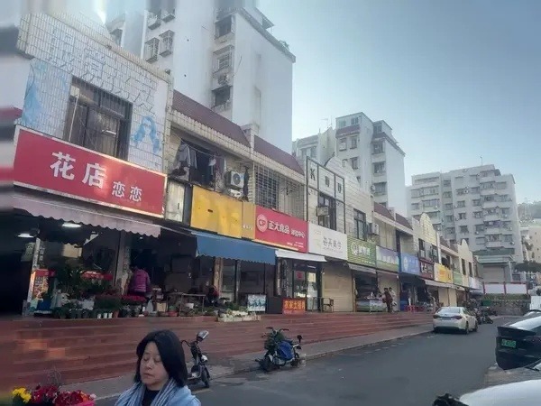 （出租）紧挨超市菜市场居民区旁商铺房东自租58平双层，大照/集体照_图14