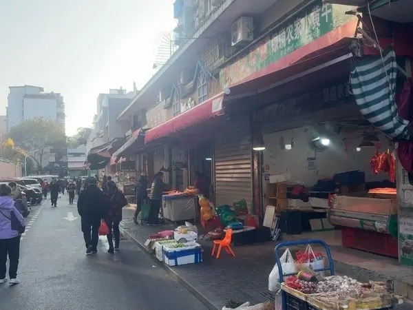 （出租）紧挨超市菜市场居民区旁商铺房东自租58平双层，大照/集体照_图9