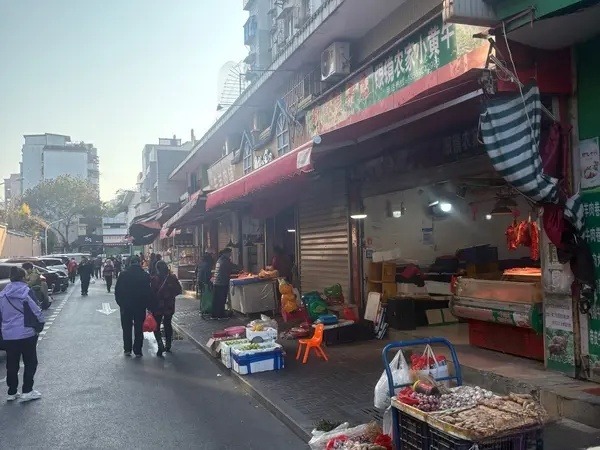 （出租）紧挨超市菜市场居民区旁商铺房东自租58平双层，大照/集体照_图11