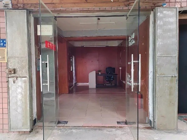 （出租）殿前店面出租，带厨房卫生间，大照/集体照_图2