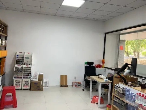 （出租）孙版路大学校内店铺出租 门头醒目 位置优越 驾照培训，大照/集体照_图4